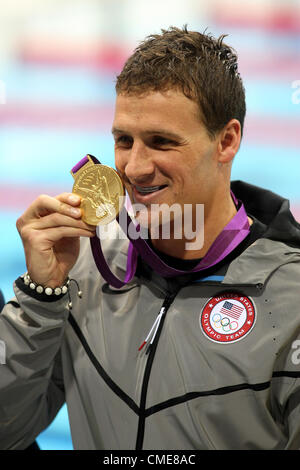 RYAN LOCHTE gewinnt GOLD USA STRATFORD LONDON ENGLAND 28. Juli 2012 Stockfoto