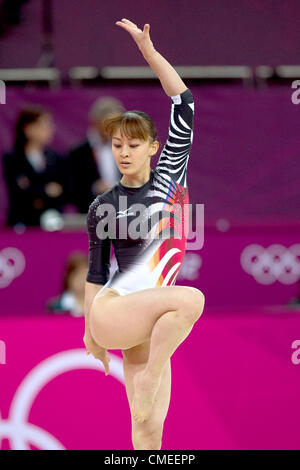 Rie Tanaka (JPN), 29. Juli 2012 - Kunstturnen: Frauen Qualifikation Bodenturnen in North Greenwich Arena während der London 2012 Olympischen Spiele in London, Vereinigtes Königreich.   (Foto von Enrico Calderoni/AFLO SPORT) Stockfoto