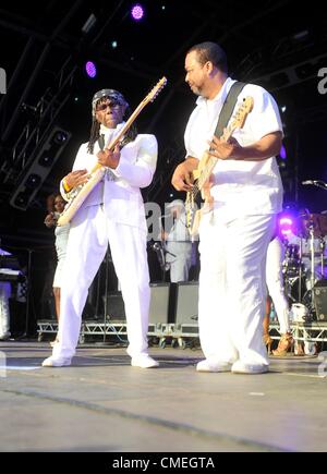 28. Juli 2012. Chic im Camp Bestival Lulworth Castle Dorset. Stockfoto