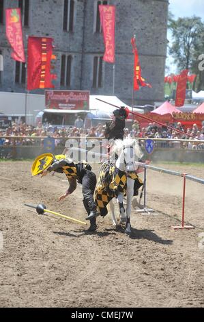 Ritterturnieren am Camp Bestival Dorset 29.07.2012 Stockfoto