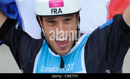 Französischer Kanute Tony Estanguet gewinnen die Männer c-1 Kanu einzigen endgültigen heizt im Lee Valley White Water Center bei den Olympischen Spielen 2012 in London, London, Dienstag, 31. Juli 2012. (CTK Foto/Radek Petrasek) Stockfoto