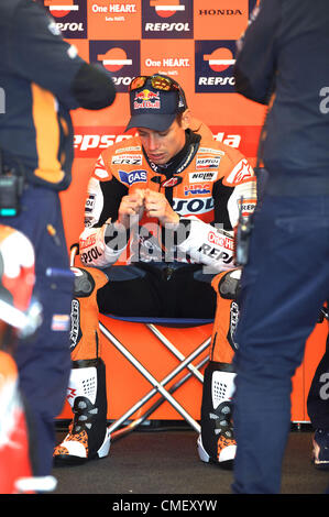 29. Juli 2012 - Monterey, Kalifornien, USA - Repsol Honda Fahrer CASEY STONER von Australien (#1) vor dem sonntäglichen Red Bull U.S. Grand Prix. (Kredit-Bild: © Scott Beley/ZUMAPRESS.com) Stockfoto