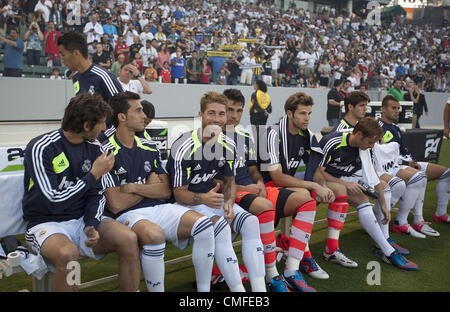 2. August 2012 - Carson, Kalifornien, USA - Jorge Ramos und die Mannschaft von Real Madrid vor ihrem Spiel gegen die Los Angeles Galaxy im Home Depot Center Donnerstag, 2. August 2012. Real Madrid gewann das Spiel 5: 1 (Credit-Bild: © Javier Bautista/Prensa Internacional/ZUMAPRESS.com) Stockfoto