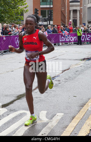 London, UK. 5. August 2012. London2012 Frauen-Marathon in St.Pauls Stockfoto