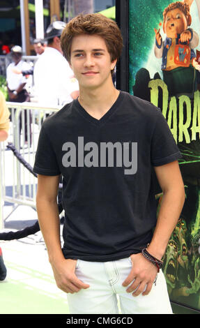 5. August 2012 besucht Los Angeles Premiere der '' PARANORMAN'' am 5. August 2012 am Universal CityWalk Kinos, Los Angeles - Los Angeles, Kalifornien, USA - Billy Unger. CA. USA. (Kredit-Bild: © TLeopold/Globe Photos/ZUMAPRESS.com) Stockfoto