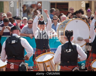 Trommler aus Strathclyde Police Pipe Band als Teil der Piping Live!, Glsasgow International Festival, am 7. August 2012 Piping. Stockfoto