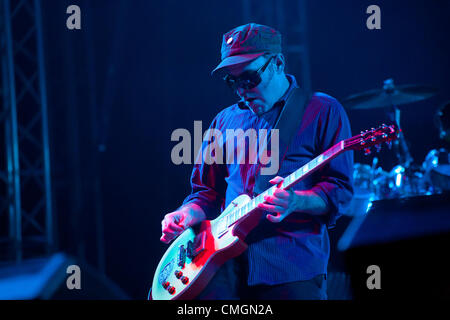 SIBENIK, KROATIEN, 07.08.12. Thievery Corporation führen Sie live auf dem Terraneo-Musik-Festival in Sibenik, Kroatien. Stockfoto