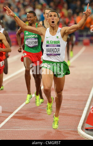 LONDON, ENGLAND - 7 AUGUST Taoufik Makhloufi Algerien gewinnt die Mens 1500m-Finale bei den Abend-Session der Leichtathletik im Olympiastadion am 7. August 2012 in London, England-Foto von Roger Sedres / Gallo Images Stockfoto