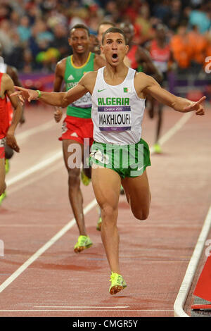 LONDON, ENGLAND - 7 AUGUST Taoufik Makhloufi Algerien gewinnt die Mens 1500m-Finale bei den Abend-Session der Leichtathletik im Olympiastadion am 7. August 2012 in London, England-Foto von Roger Sedres / Gallo Images Stockfoto