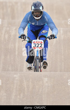 LONDON, ENGLAND - 8 AUGUST, Ernesto Pizarro von Argentinien während der BMX Seeding Run auf der BMX-Strecke am 8. August 2012 in London, England-Foto von Roger Sedres / Gallo Images Stockfoto