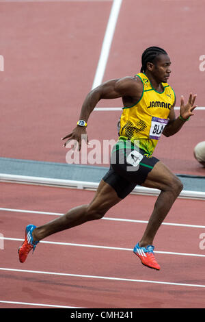 8. August 2012. Yohan Blake (JAM) im Wettbewerb mit den Herren 200m Halbfinale bei den Olympischen Sommerspielen 2012 in London Stockfoto