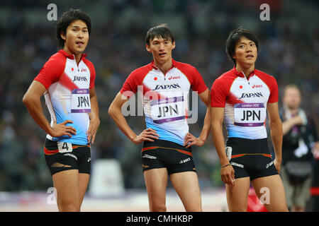 (L, R)  Shota Iizuka (JPN), Shinji Takahira (JPN), Ryota Yamagata (JPN), 11. August 2012 - Leichtathletik: Männer 4x100m Staffel Finale im Olympiapark - Olympia-Stadion in London 2012 Olympische Spiele in London, Vereinigtes Königreich.  (Foto von YUTAKA/AFLO SPORT) [1040] Stockfoto