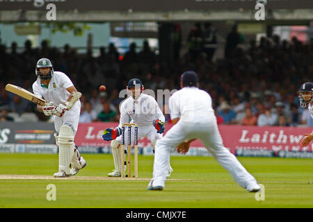 19.08.2012 London, England. Südafrikas Hashim Amla während der dritten Investec Cricket Test Länderspiel zwischen England und Südafrika, spielte an der Lords Cricket Ground: obligatorische Kredit: Mitchell Gunn Stockfoto