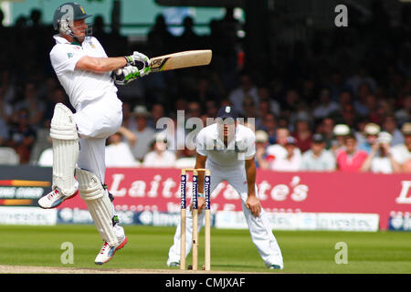 19.08.2012 London, England. Südafrikas Jacques Rudolph während der dritten Investec Cricket Test Länderspiel zwischen England und Südafrika, spielte an der Lords Cricket Ground: obligatorische Kredit: Mitchell Gunn Stockfoto