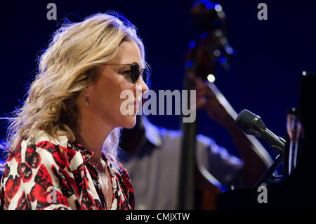 LINCOLN, CA-18 August: Diana Krall führt auf Thunder Valley Casino Resort in Lincoln, Kalifornien am 18. August 2012 Stockfoto