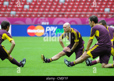 27.06.2012 Warschau, Polen. Schiedsrichter/Beamten training vor dem European Championship Semi Final Spiel zwischen Deutschland und Italien vom Nationalstadion. Stockfoto