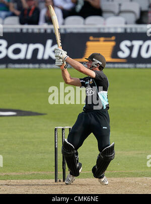 21.08.2012. das Oval, London, England. Zafer Ansari in Aktion während der CB40 entsprechen Surrey V walisischen Drachen an die Kia Kennington Oval London England. Stockfoto