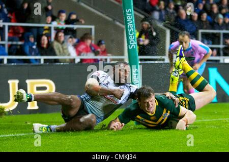 St Helens, Großbritannien. 2. November 2013. Josh Morris (Australien &amp; Canterbury Bulldogs) während der Rugby League World Cup-Gruppe ein Spiel zwischen Australien und Fidschi vom Langtree Park Stadion entfernt. Bildnachweis: Aktion Plus Sport/Alamy Live-Nachrichten Stockfoto