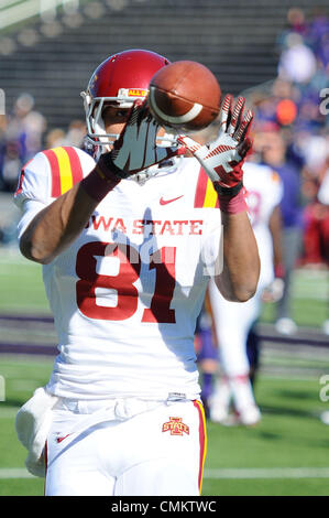 Manhattan, Kansas, USA. 2. November 2013. 2. November 2013: Iowa State Cyclones Wide Receiver Quan West (81) in Aktion während der NCAA Football-Spiel zwischen den Iowa State Zyklonen und der Kansas State Wildcats Bill Snyder Familie Stadion in Manhattan, Kansas. Kendall Shaw/CSM/Alamy Live-Nachrichten Stockfoto