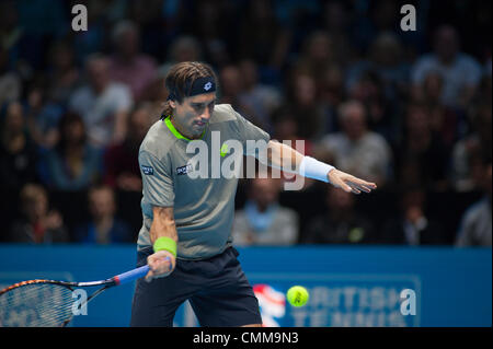 London, UK. 5. November 2013.  David Ferrer (ESP) Rafael Nadal (ESP) an die Barclays ATP World Tour Final Kredit spielen: © Malcolm Park Leitartikel/Alamy Live-Nachrichten Stockfoto