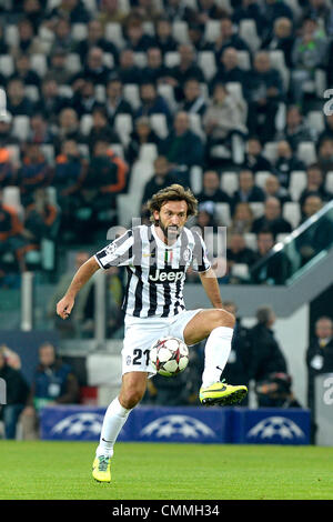 Turin, Italien. 5. November 2013. Pirlo während der Champions-League-Spiel zwischen Juventus Turin und Real Madrid, Juventus Stadion am 5. November 2013 in Turin, Italy.Photo: Filippo Alfero/NurPhoto Credit: Filippo Alfero/NurPhoto/ZUMAPRESS.com/Alamy Live News Stockfoto