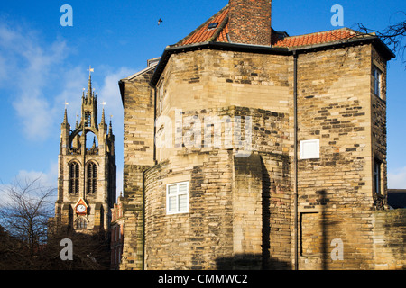 Schwarze Tor und Turm der Kathedrale, Newcastle Upon Tyne, Tyne and Wear, England, Vereinigtes Königreich, Europa Stockfoto