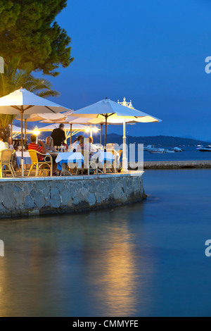 Waterfront Restaurant, Spanien, Mittelmeer, Europa Stockfoto