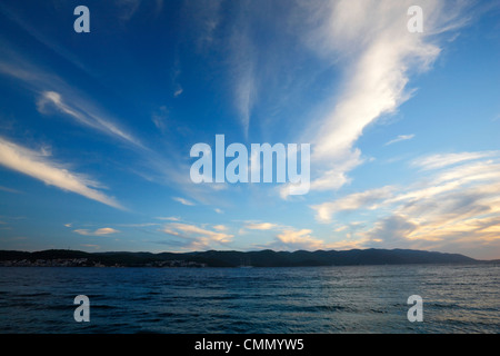 Wolken über der Insel Korcula in Dalmatien Stockfoto