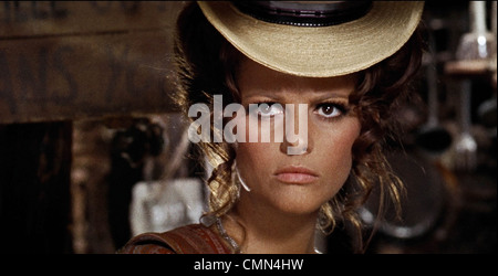 Claudia cardinale once upon time -Fotos und -Bildmaterial in hoher