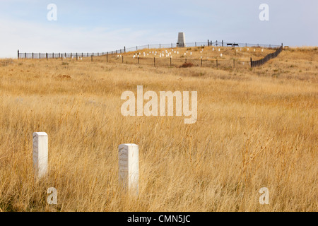 MT, Little Bighorn Battlefield National Monument, US-Soldaten Grabstein Marker vom 25. Juni 1876; Last Stand Hill. Stockfoto