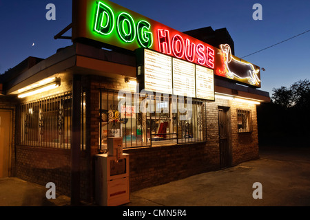 Albuquerque, New Mexico, USA. Route 66, Hundehütte, Hot-Dog-Stand. Stockfoto