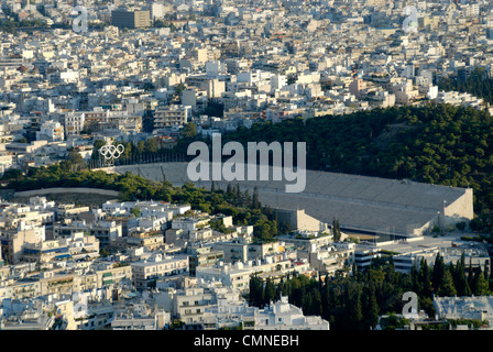 Athen. Griechenland. Blick auf das Stadion von Olympia (Kallimarmaro) wurde für die ersten internationalen Olympischen Spiele der moderne verwendet. Stockfoto