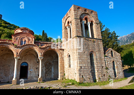 Die byzantinische Kirche der Hagia Sophia im Kloster von Christus der Geber des Lebens. Mystras, Sparta, Peloponnes, Griechenland. Stockfoto