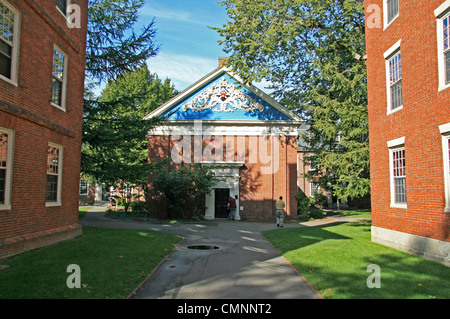 Holden Kapelle 1744, Campus der Harvard Universität, Cambridge, Boston, MA, Vereinigte Staaten von Amerika. Stockfoto