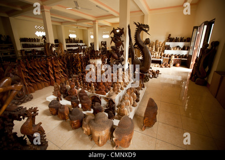 Innenraum des Holzschnitzers studio Stockfoto