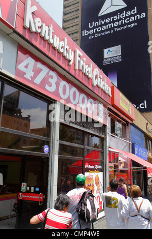 Santiago Chile, Providencia, Avenida Libertador Bernardo O'Higgins, Kentucky Fired Chicken, Restaurant Restaurants Essen Essen Café Cafés, amerikanische Kette, f Stockfoto