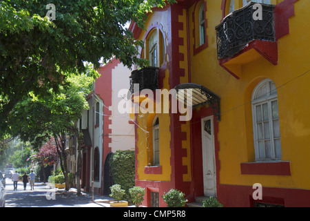 Santiago Chile,Providencia,Calle Tomas Andrews,Wohnviertel,Eigentumswohnung Wohnapartments Gebäude Gebäude Gehäuse,zwei st Stockfoto