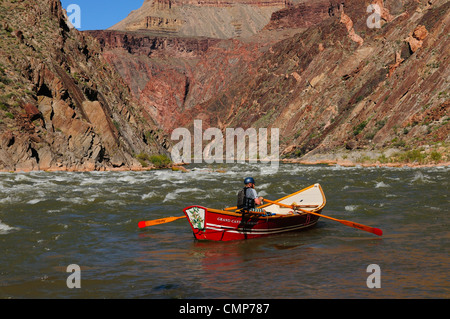 Dory auf dem Colorado River Grand Canyon Stockfoto