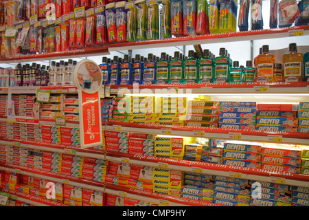 Lima Peru, Santa Ana, Avenida Canaval y Moreyra, Shopping Shopper Shopper shoppen shoppen Geschäfte Märkte kaufen verkaufen, Einzelhandelsgeschäfte Geschäft Geschäft Stockfoto