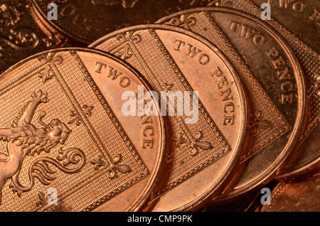 In der Nähe von Großbritannien zwei Pence (2 p) Münze, Pennies. Stockfoto