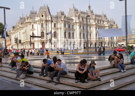 Lima Peru,Real Plaza,Hispanic Ethnic Edificio Rímac,Casa Roosevelt,Gebäude,Beaux Arts,Architektur Malachowski,öffentlicher Platz,plaza,Brunnen,Treppen Stockfoto