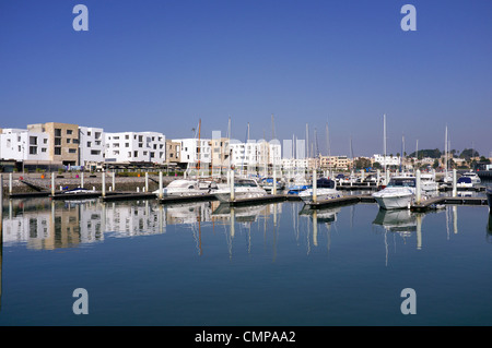 Marina Bouregreg befindet sich in Salé am Fluss Bou Regreg, Nord-West-Marokko Stockfoto