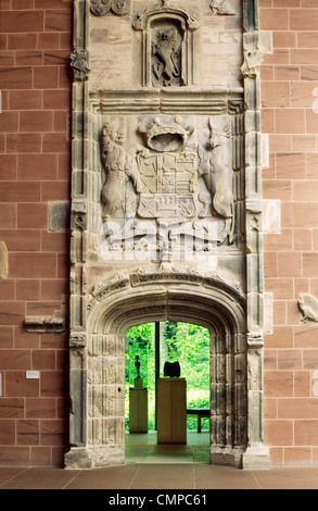 Das Hornby-Portal, ursprünglich Teil von Hornby Burg, North Yorkshire. Jetzt Teil von die Burrell Collection, Glasgow, Schottland Stockfoto
