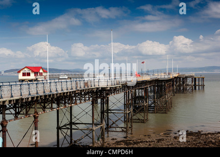 England, Wales, Swansea, murmelt Pier und alte Rettungsstation in Swansea Bay Stockfoto