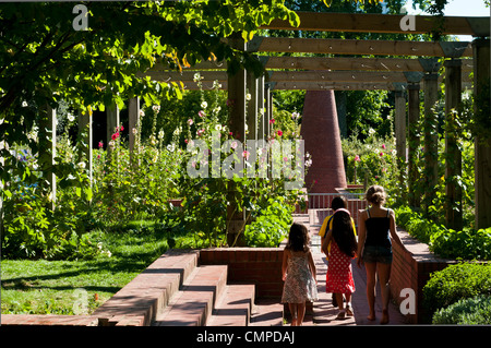 Park von Bercy, "Paris Rive Gauche" Nachbarschaft, Paris, Frankreich Stockfoto