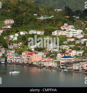 Ein Blick über den Hafen in St. George's, Grenada Stockfoto