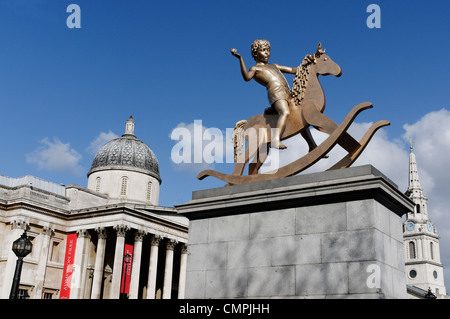 Machtlos Strukturen Abb. 101, die 2012-Statue auf dem Trafalgar Square Fourth Plinth Stockfoto