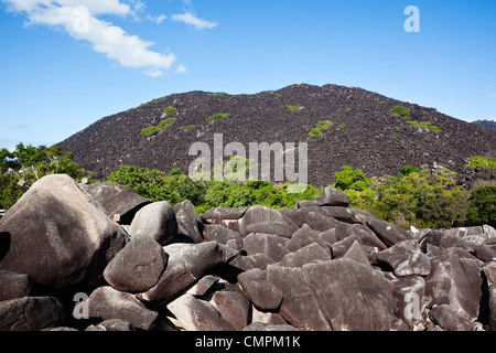 Black Mountain im Nationalpark Kalkajaka (schwarzer Berg). Cooktown, Queensland, Australien Stockfoto