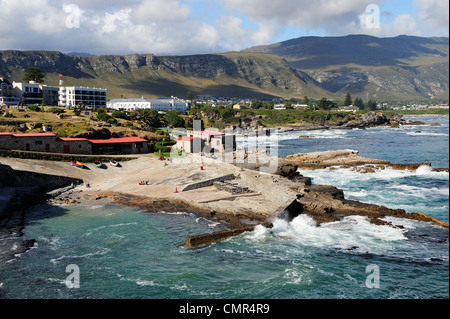 Der alte Hafen von Hermanus an der Walker Bay, Western Cape, Südafrika Stockfoto