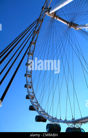 Das größte Riesenrad der Welt in Singapur. Stockfoto